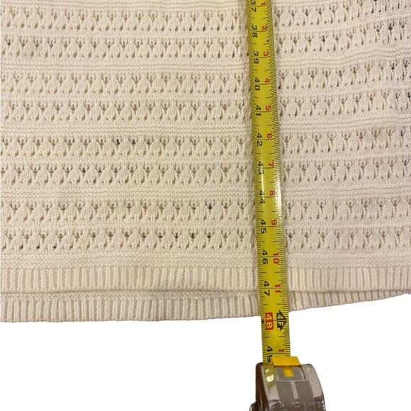 Old Navy Cream Knit Sleeveless Dress - Picture 6 of 9